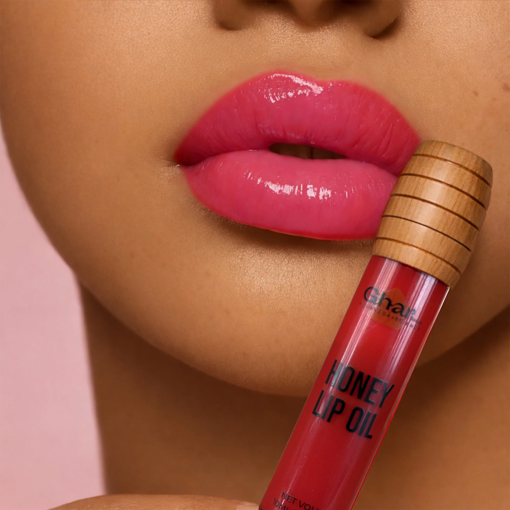 Honey Lip Oil  With SPF 30 - Image 11